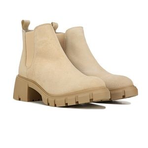 STEVE MADDEN Howler Boots in Sand Suede ~Size: 7.5~